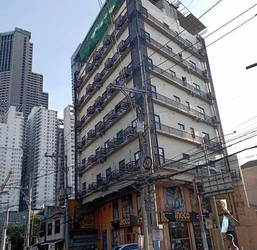 St. Marvin Makati M203